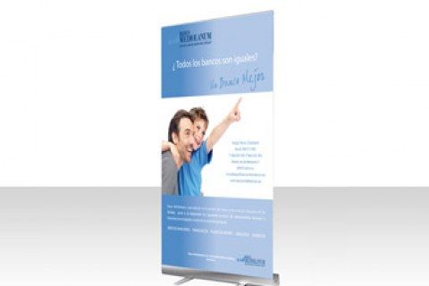 diseño anuncio banco mediolanum